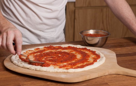 Томатный соус для пиццы – основа итальянского пирога! Рецепты томатных соусов для пиццы из помидоров, пасты, с чесноком, оливками