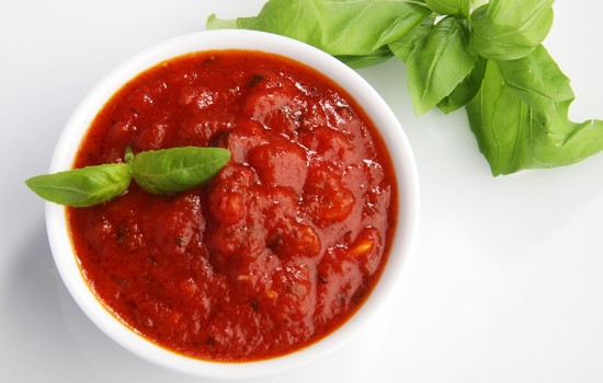 Домашние соусы из томатной пасты – лучше кетчупов, вкуснее ! Соус из томатной пасты – универсальная заправка к любым блюдам
