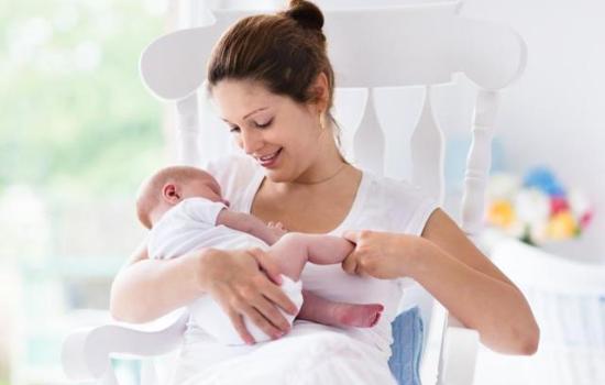 Питание кормящей мамы в первый месяц: основные принципы питания. Меню и рецепты для кормящей мамы после родов, ограничения