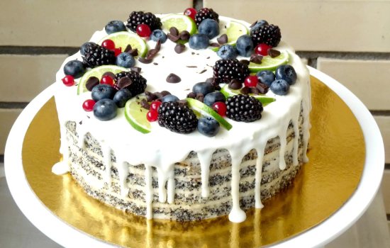 Сметанный торт: пошаговый рецепт домашнего лакомства. Ванильные, шоколадные, желейные сметанные торты (пошаговые рецепты)