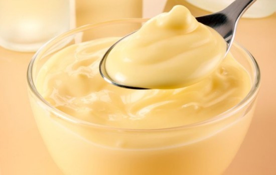 Любителям сладкого: пошаговые рецепты классического заварного крема. Готовим заварной крем на молоке и белках (пошагово)