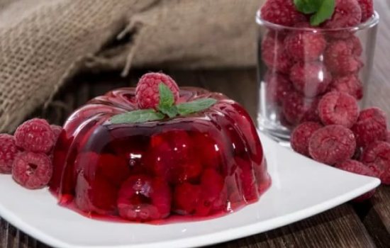 Желе из ягод с желатином – легкий, полезный, освежающий десерт. Подборка лучших рецептов желе из ягод с желатином