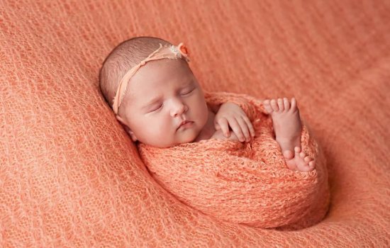 Акне новорождённых: основные причины и последствия. Акне новорождённых — что делать, если появилась угревая сыпь