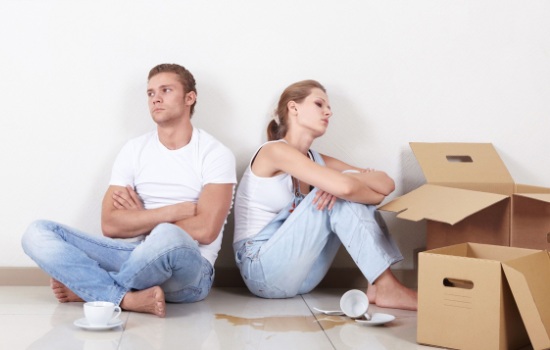 Почему рушатся молодые семьи: причины ранних разводов и методы их предотвращения