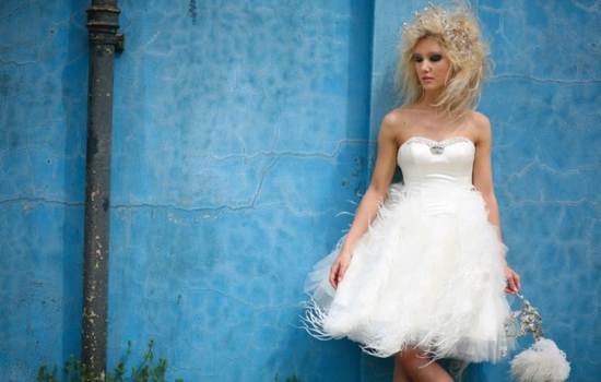 Короткое свадебное платье - это удобно и практично. Виды и особенности коротких платьев для невесты: кому они подходят?
