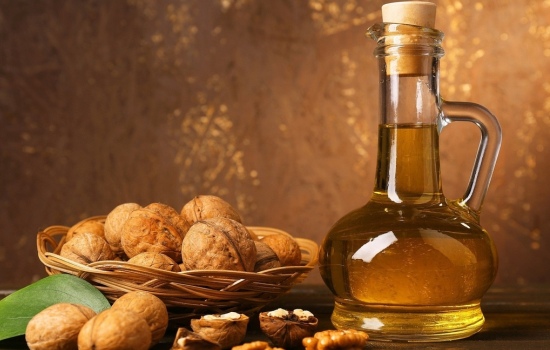 Все о настойке из грецкого ореха — рецепты и показания к употреблению. Какие болезни она помогает вылечить