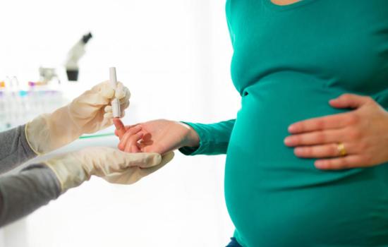 Насколько опасен низкий гемоглобин при беременности? Какую диету нужно соблюдать беременной при низком гемоглобине